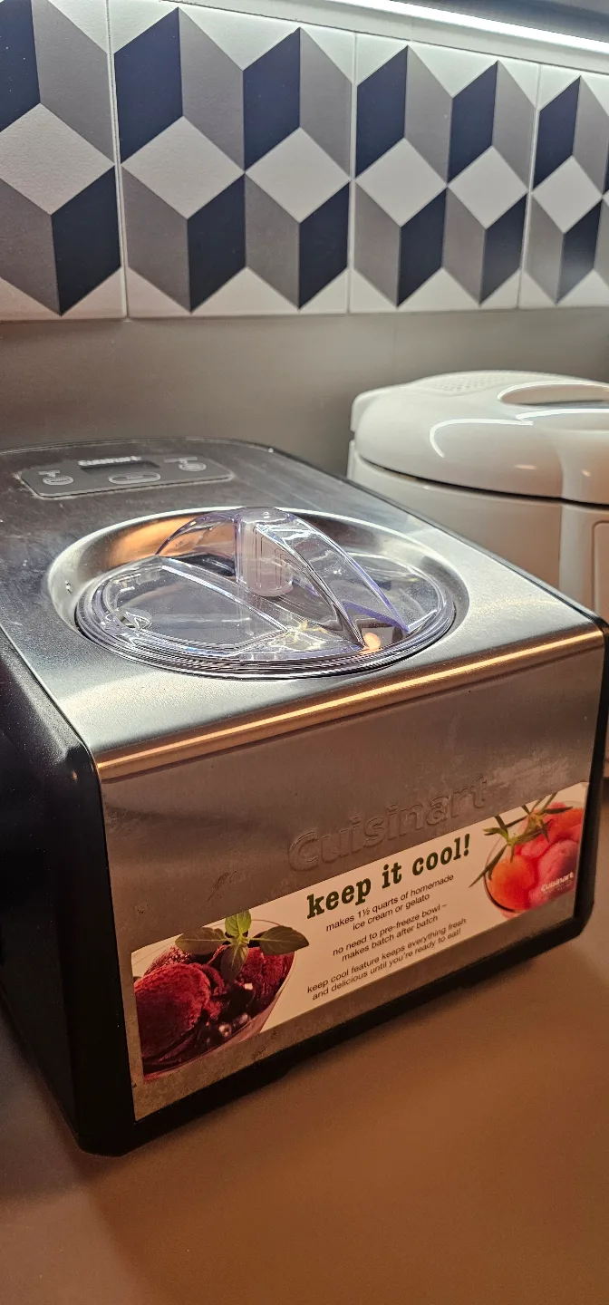 Gelato and Ice cream maker thumbnail
