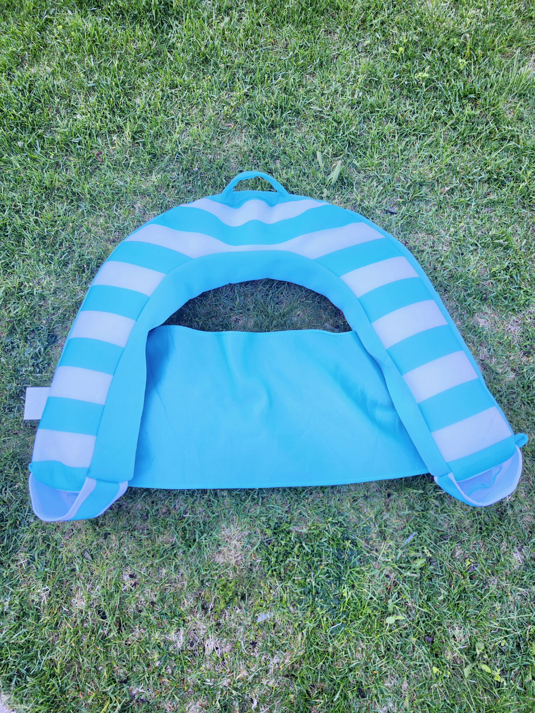 Big Joe comfy floating seat in new condition.