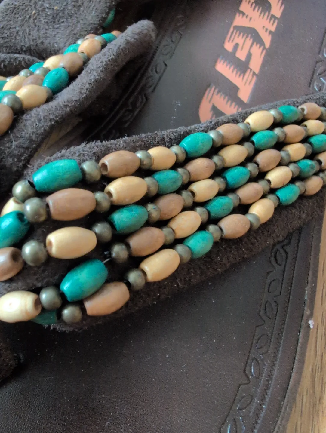 🏒  Women's Brown Beaded Sandals - size 8 image indicator(2)