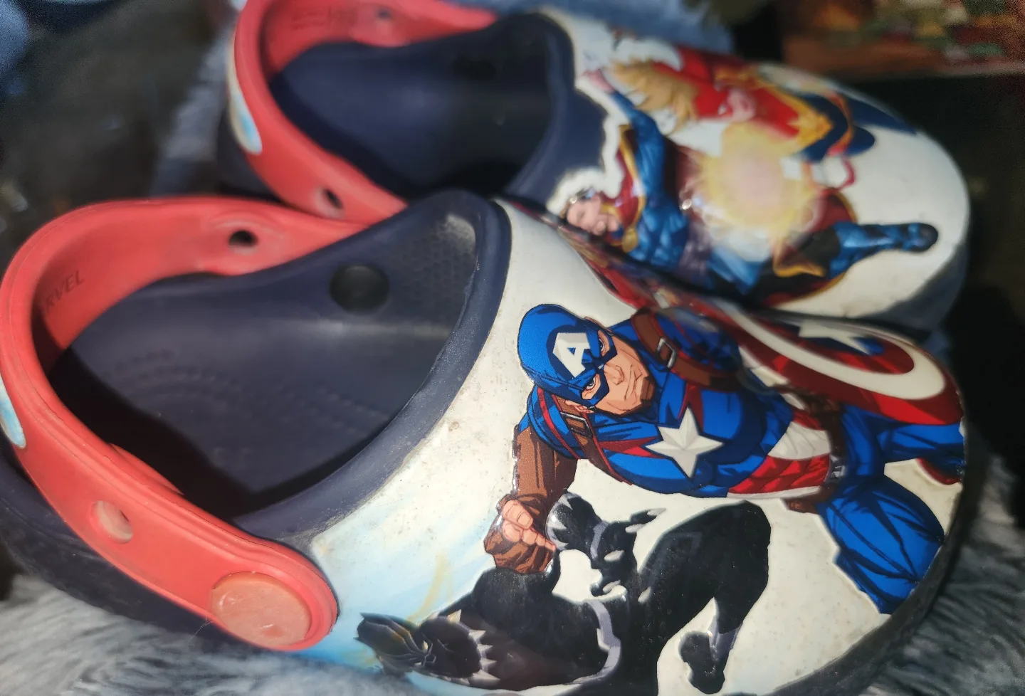 Marvel Avengers Crocs C10 thumbnail