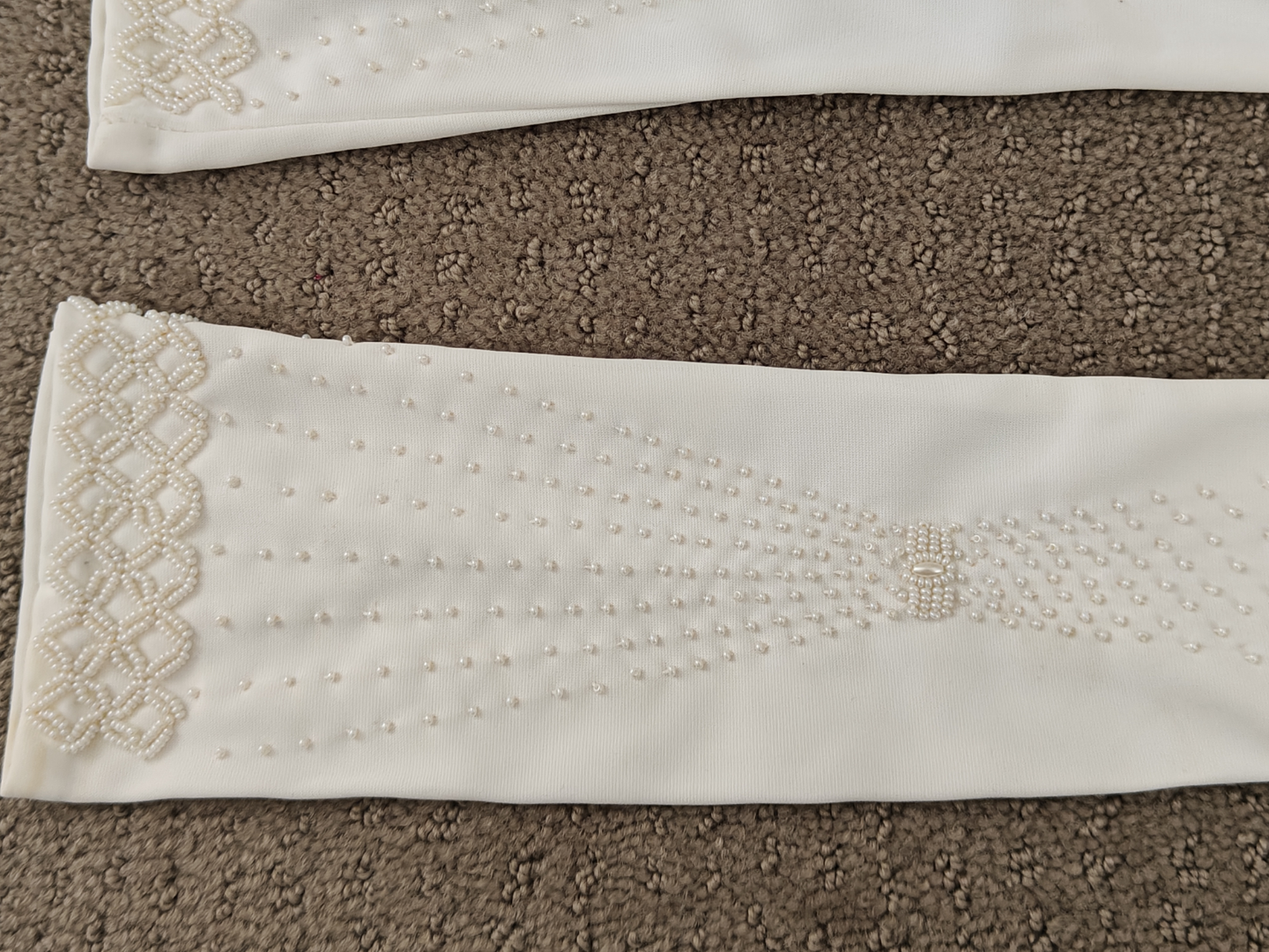 Vintage White Wedding Prom Dress Gloves w/ Beads - Size: Small - photo 4