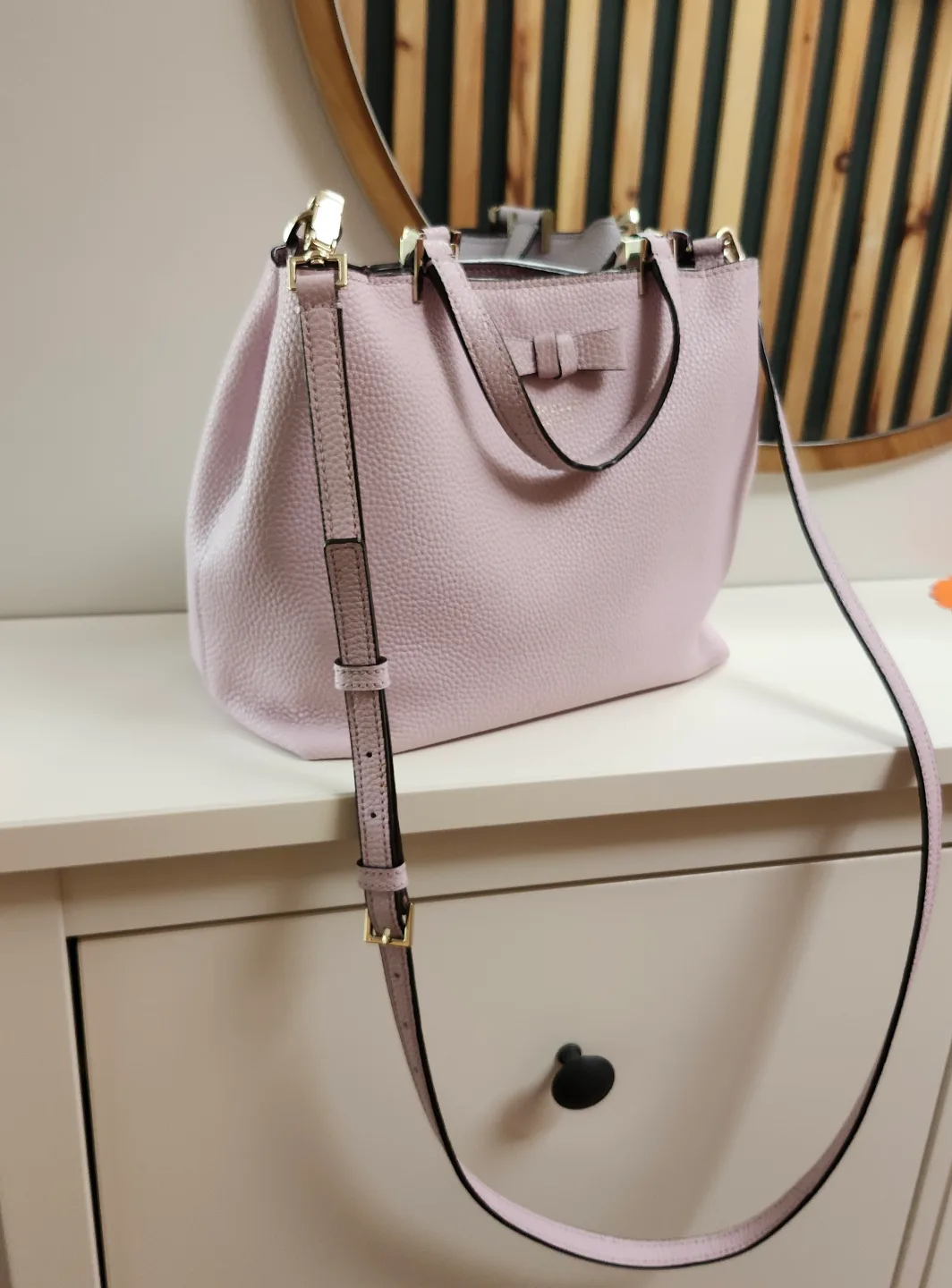 Kate Spade Light Purple Leather Handbag image indicator(2)