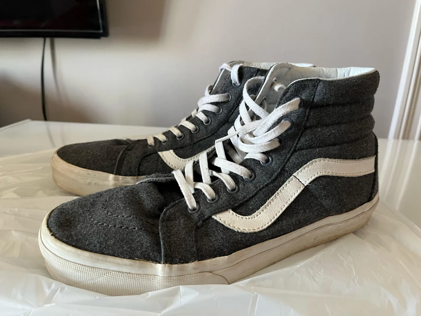 Vans Sk8-Hi High Top Sneakers - Grey Wool thumbnail
