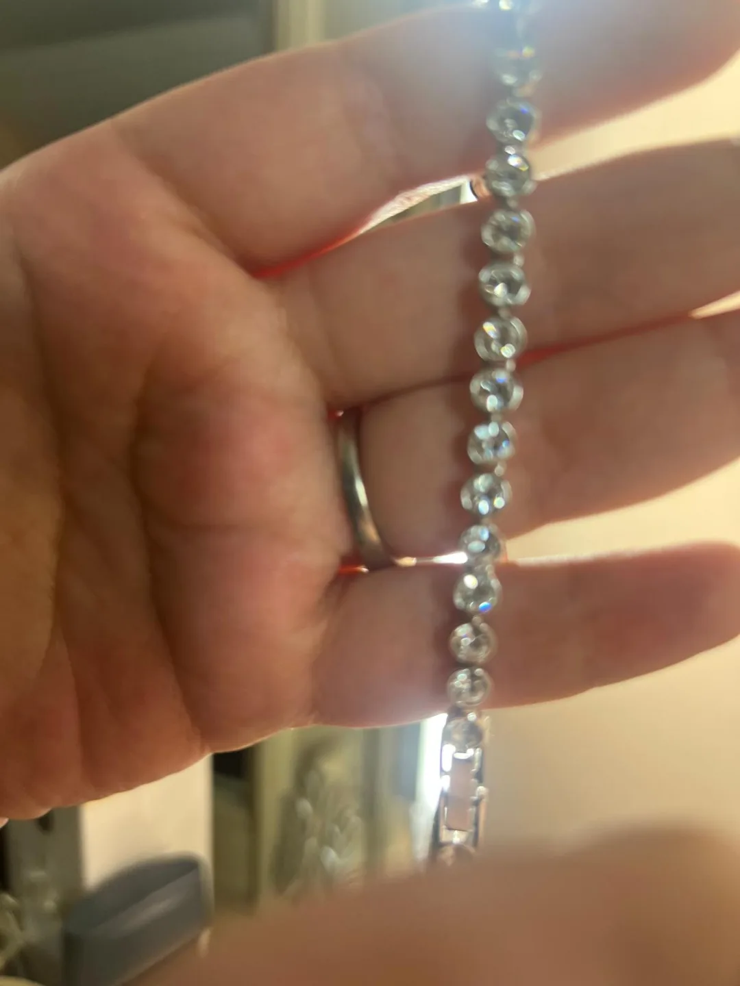 Swarovski Tennis Bracelet image indicator(3)