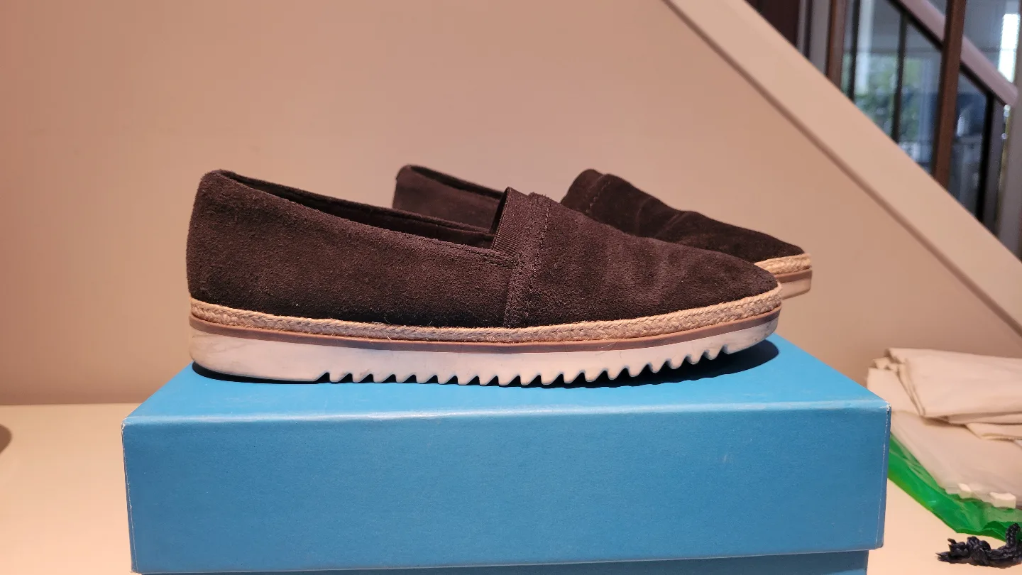 Women's Clarks Collection Suede Slip-on Shoes, 7 thumbnail
