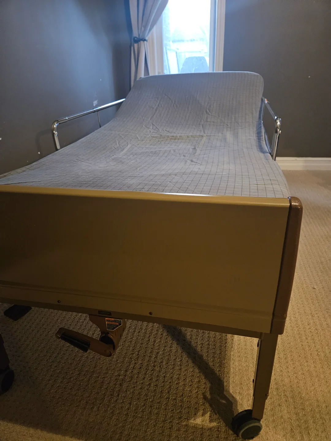 Hospital Bed - Adjustable image indicator(2)