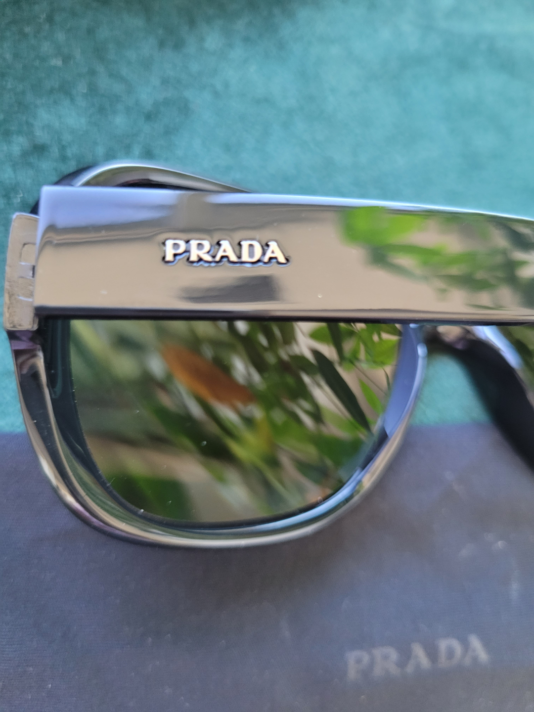 Prada Sunglasses - photo 2