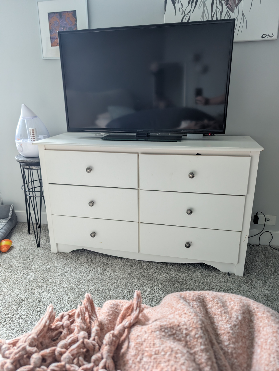 White IKEA 6-Drawer Dresser