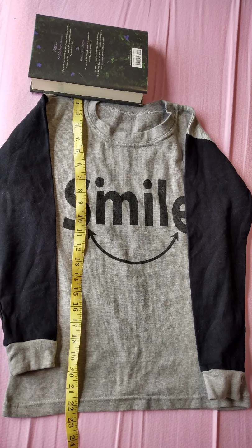 Kids Grey and Black Smile Long Sleeve Shirt and Joggers Set🏒