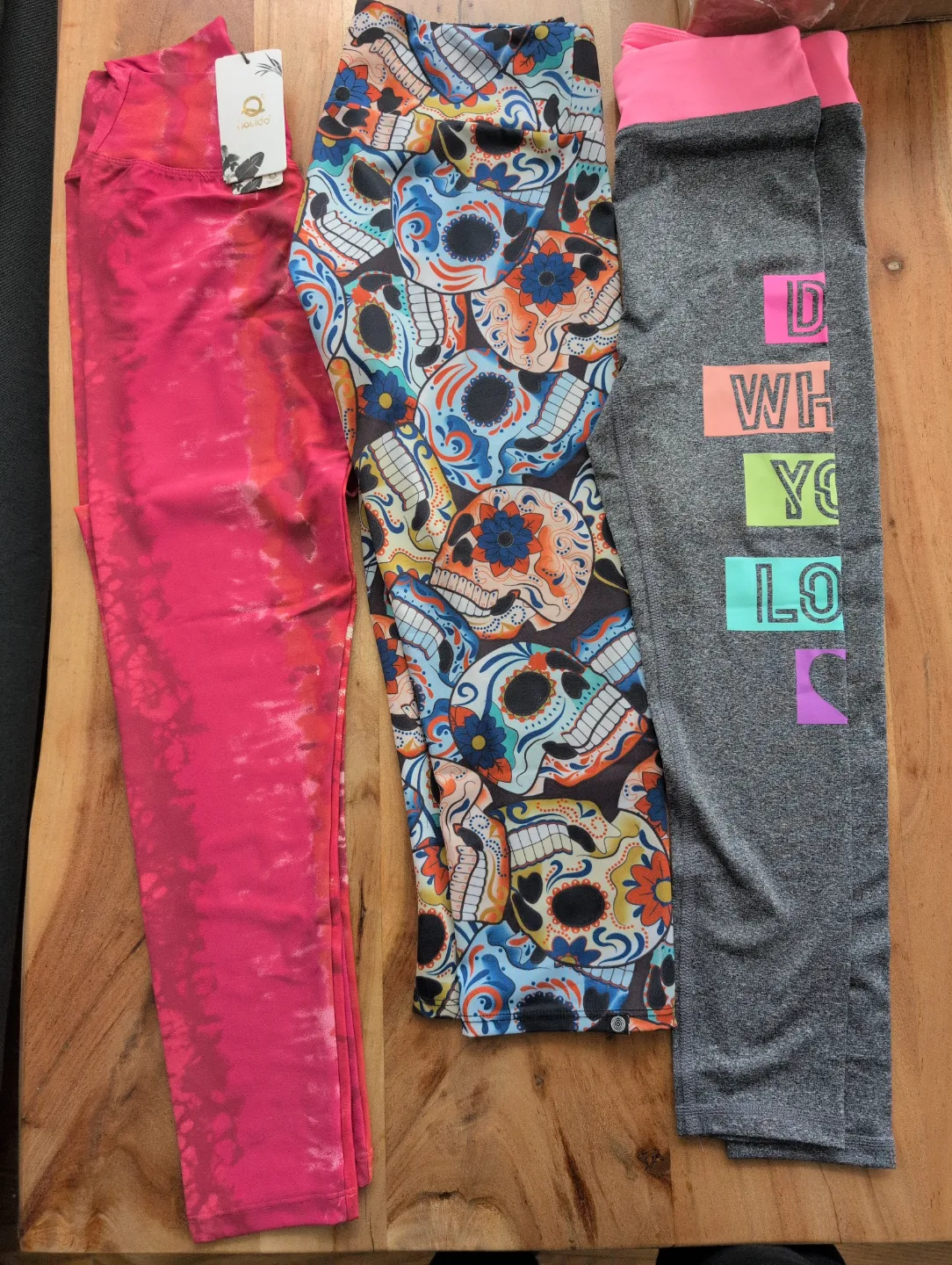 NEVER WORN - brand new bundle women's yoga leggings image indicator(4)