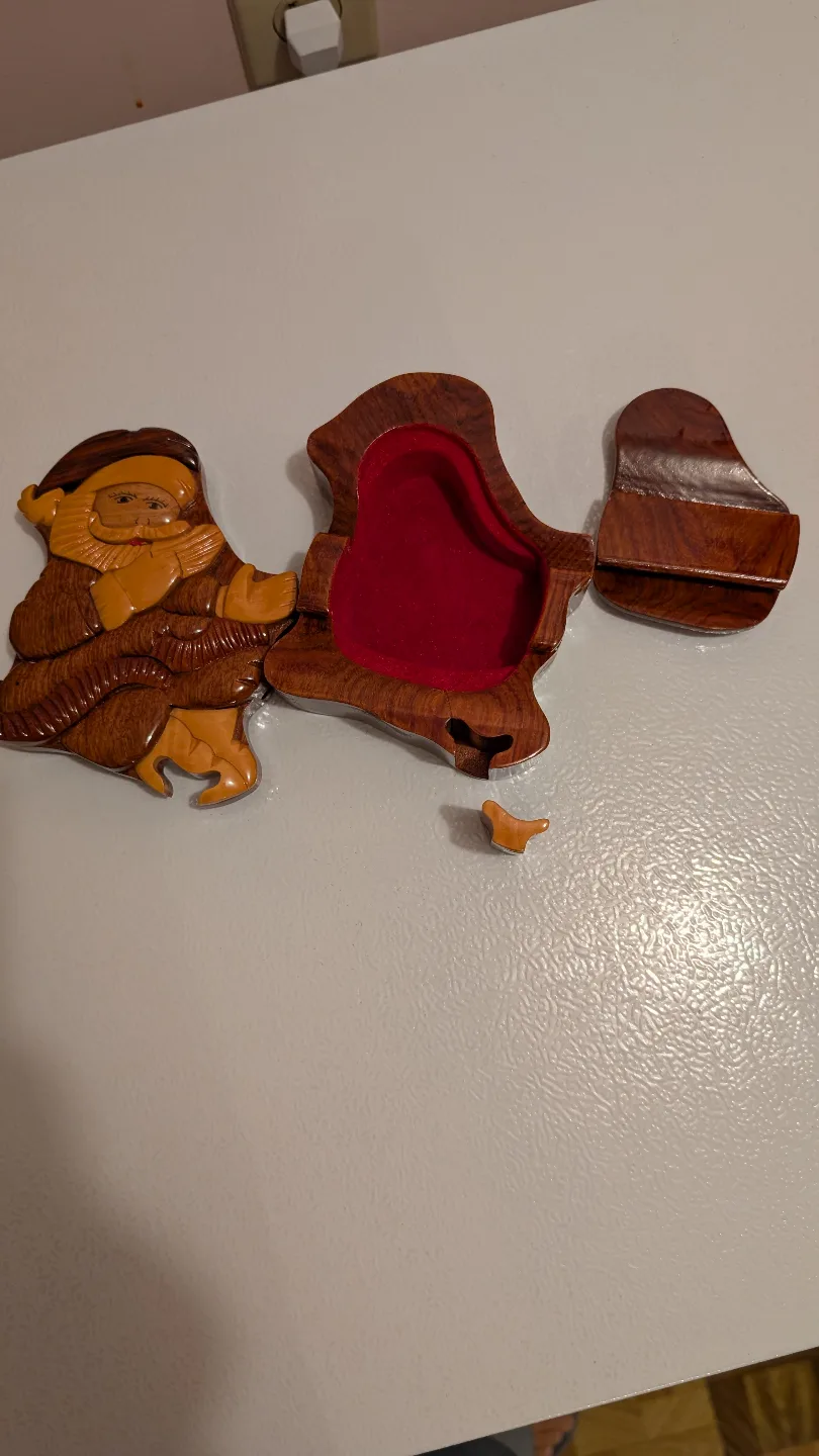 Wooden Santa Puzzle Box image indicator(2)