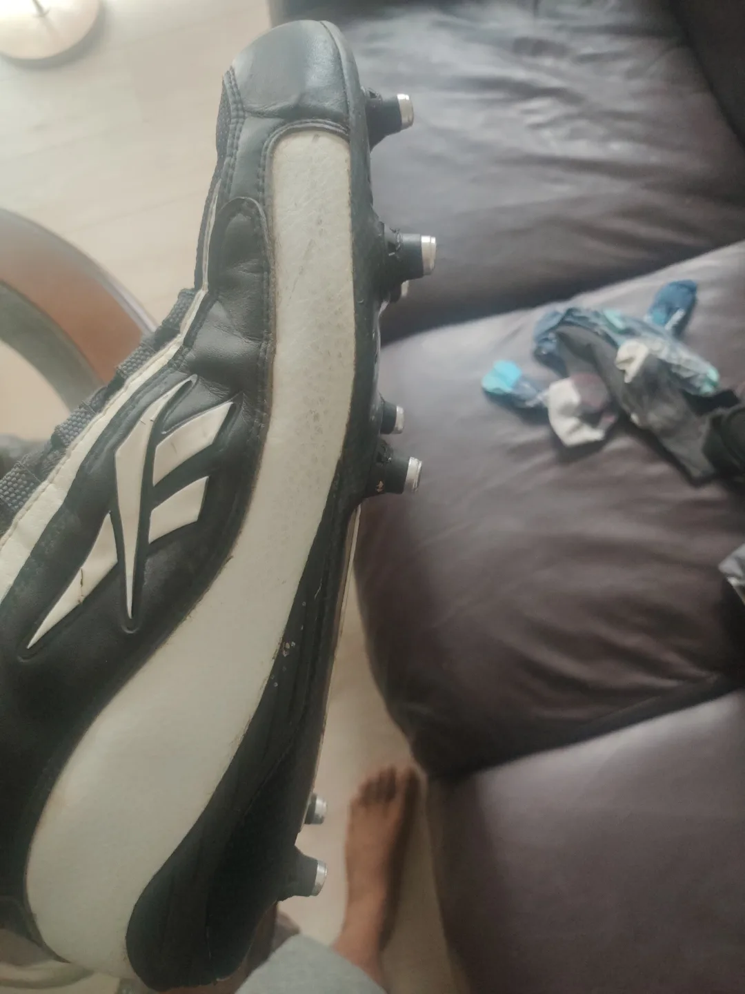 Reebok Football Cleats - Size US Men's 15 image indicator(5)