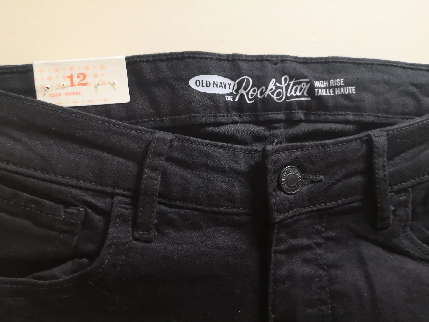 Old Navy Rockstar Super Skinny Jeans - Size 12 W Original Tags thumbnail