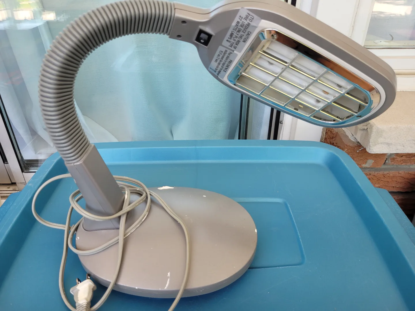Vintage Desk Lamp with Fluorescent Bulbs thumbnail