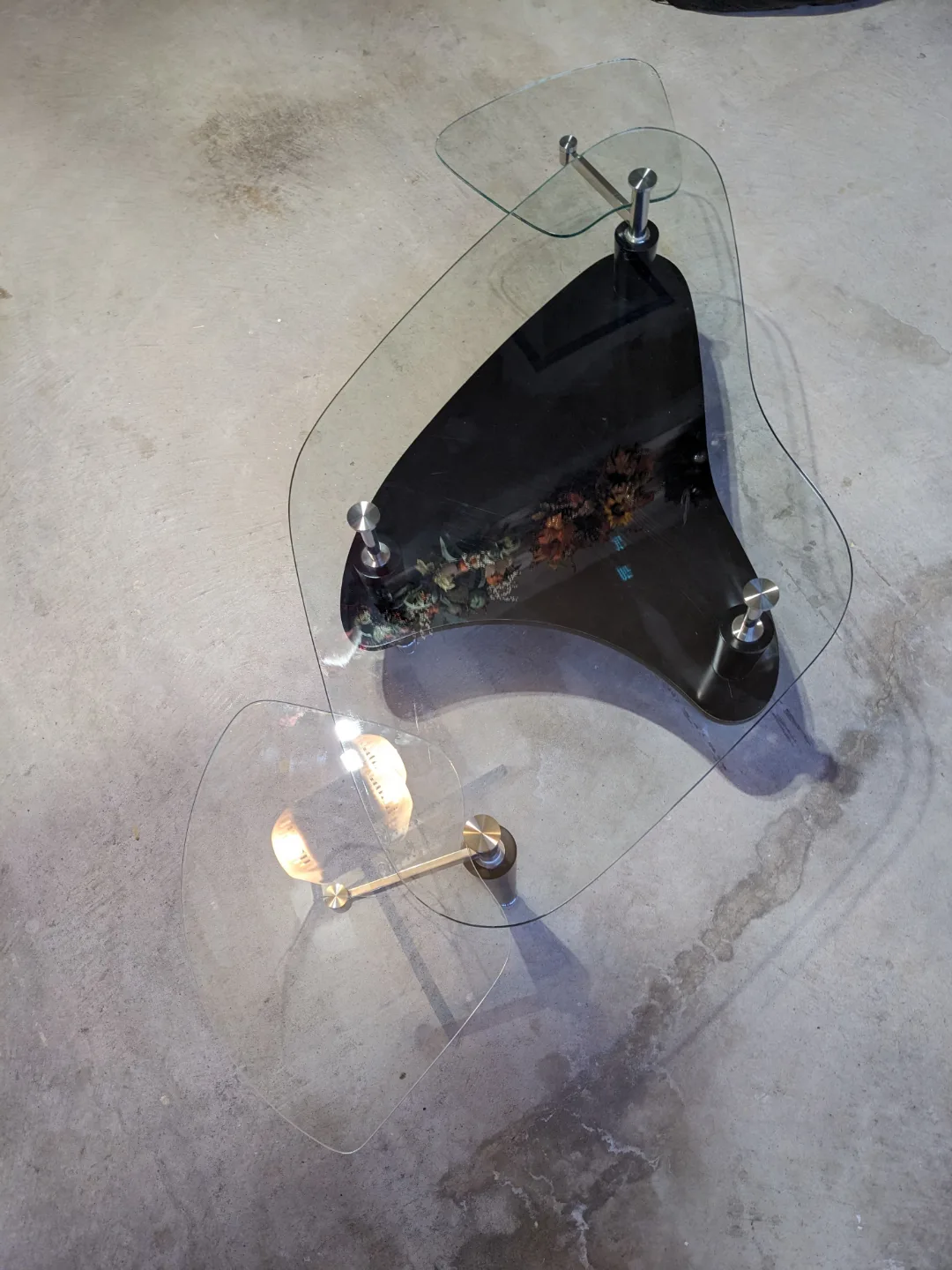 Mid-Century Modern Glass Coffee Table image indicator(3)