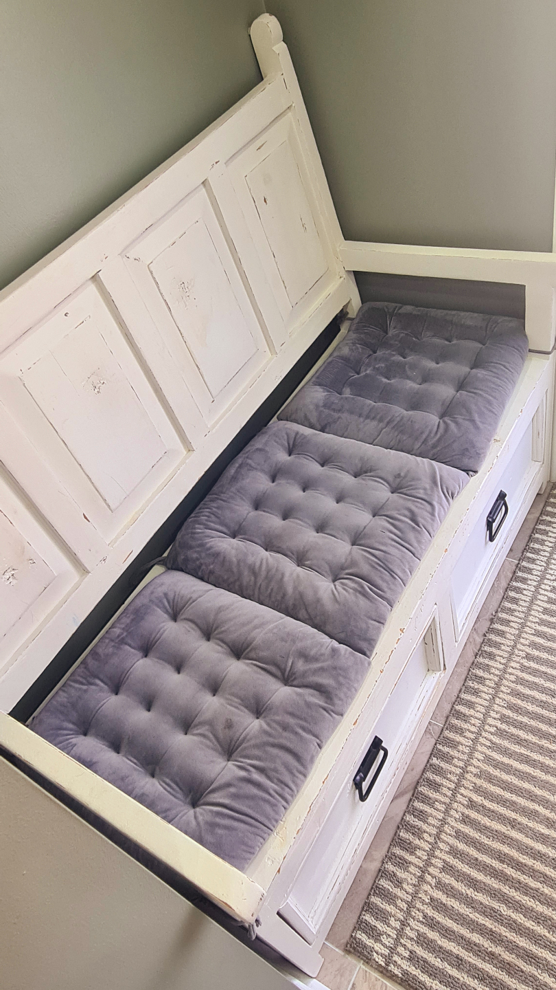 White Wooden Bench with Storage - photo 3
