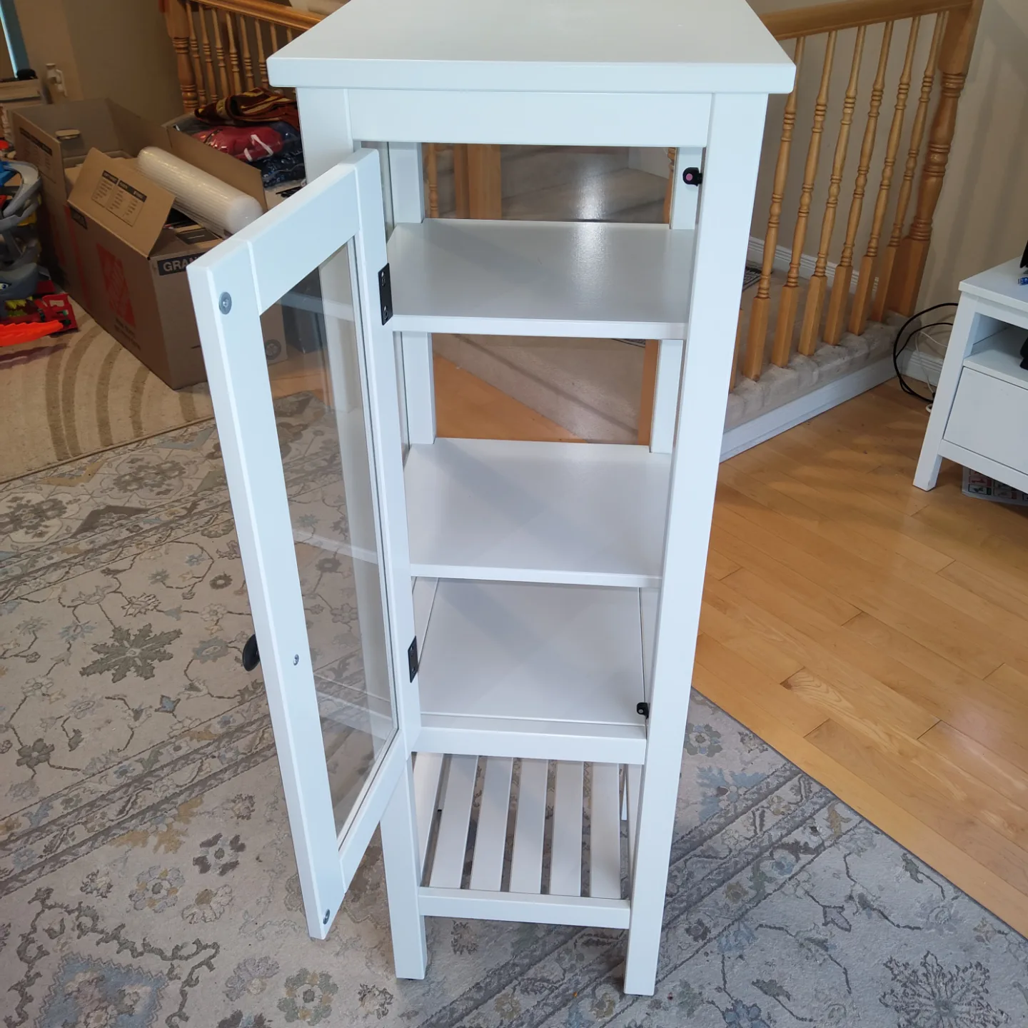 IKEA Hemnes White Cabinet with Glass Door image indicator(5)