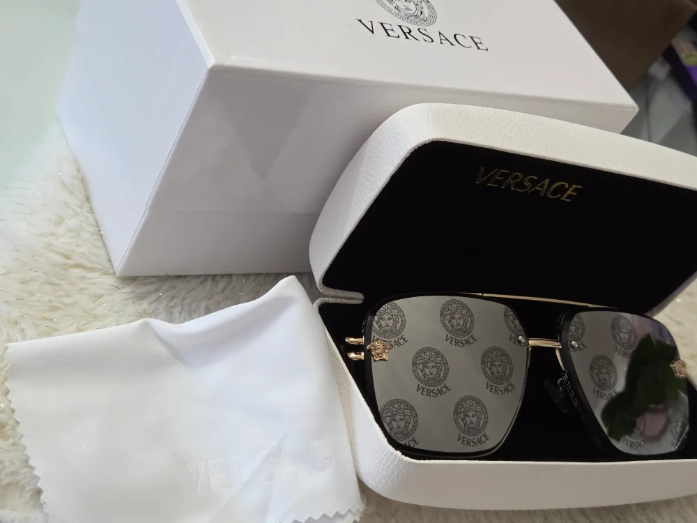 Versace Sunglasses Aviator Style image indicator(10)