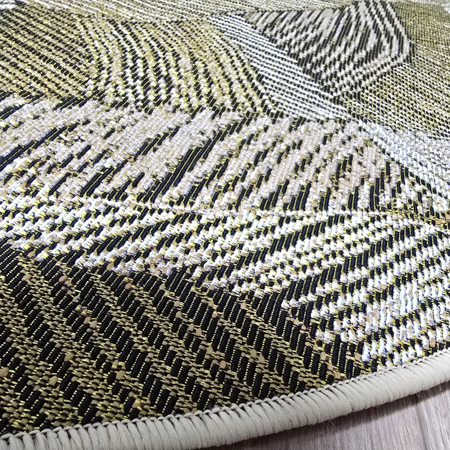 Round Abstract Pattern Area Rug image indicator(5)