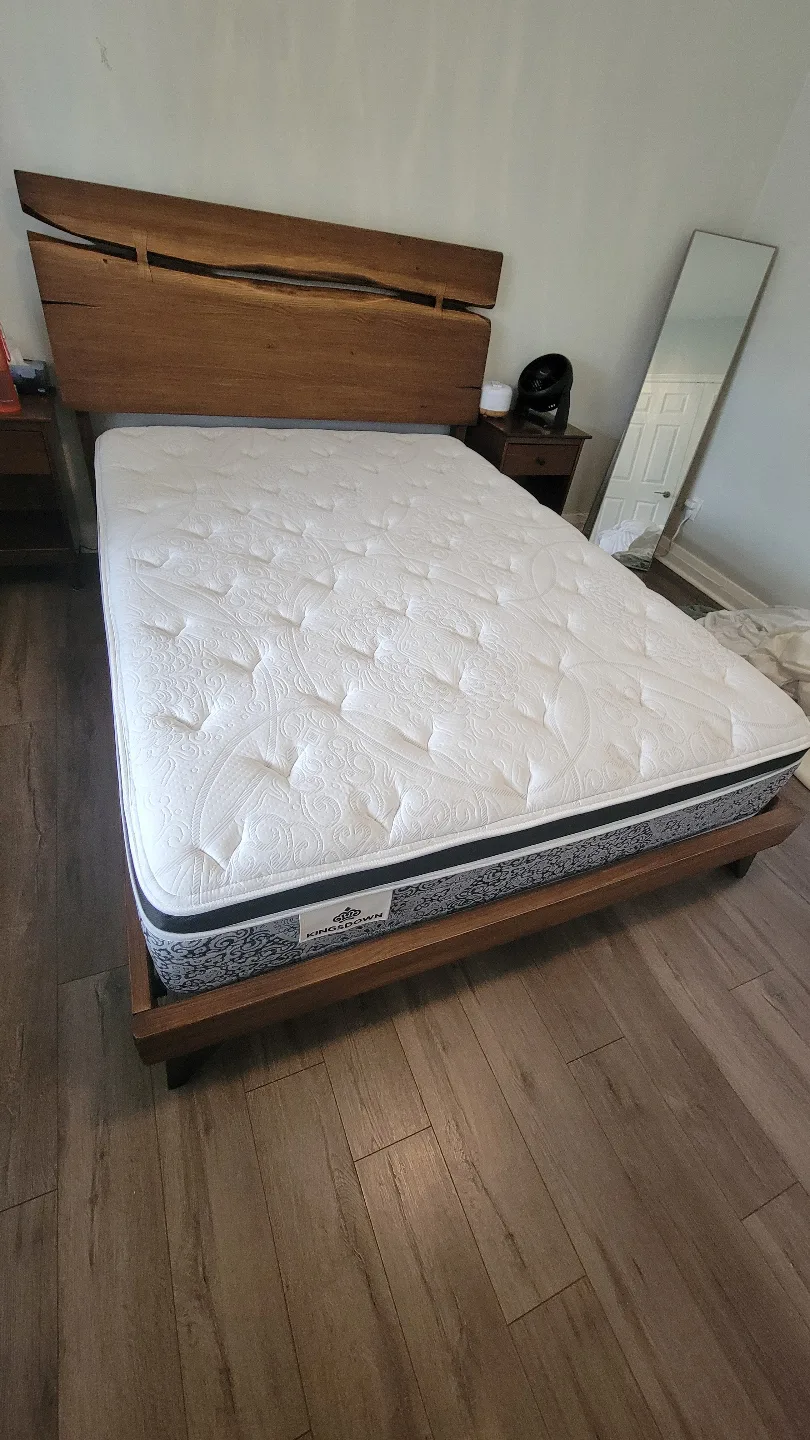 Kingsdown Studio Clairmont Queen Mattress thumbnail