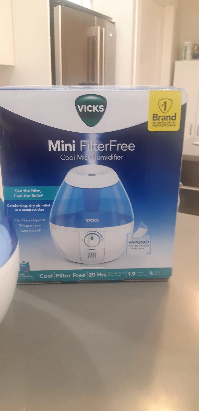 Vicks Mini FilterFree Cool Mist Humidifier - photo 2