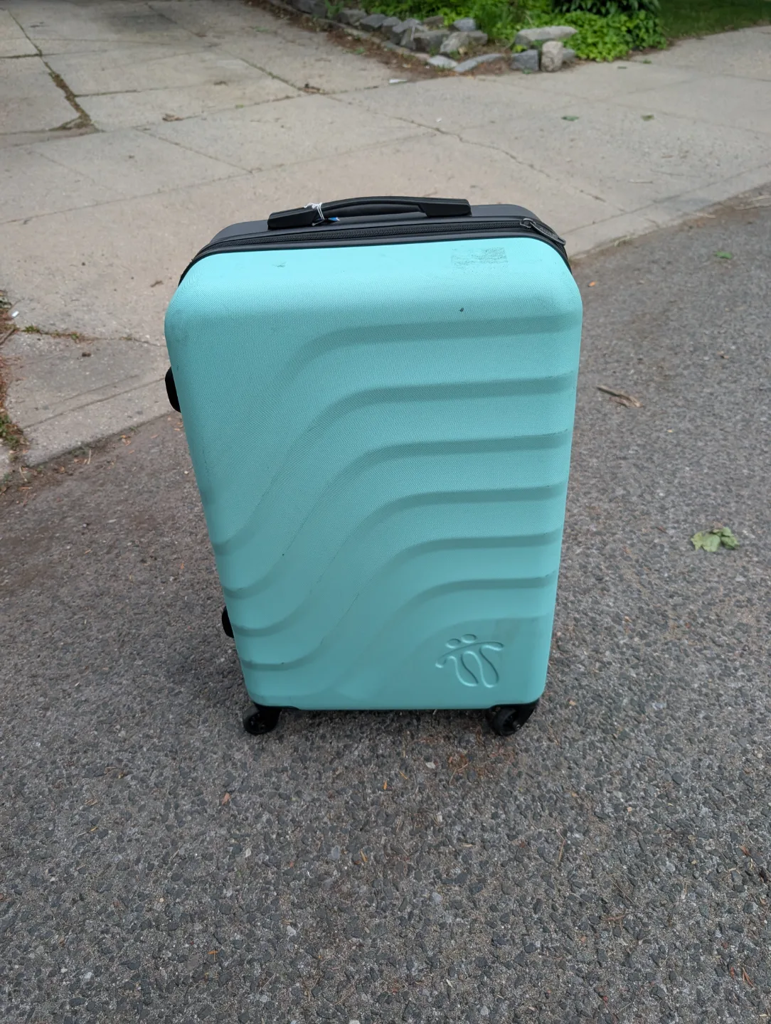 Totto Carry-on Suitcase - Mint Green thumbnail
