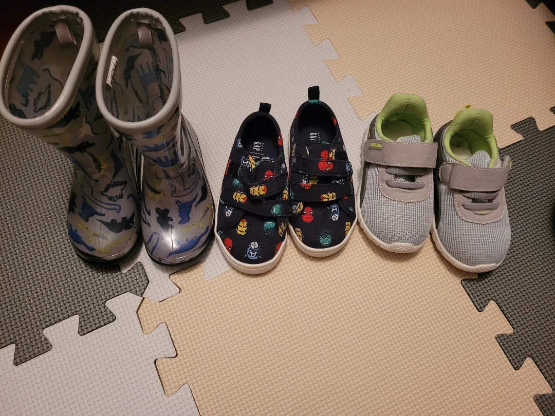 Toddler Boy's Shoes Size 6 - Bundle of 3 thumbnail