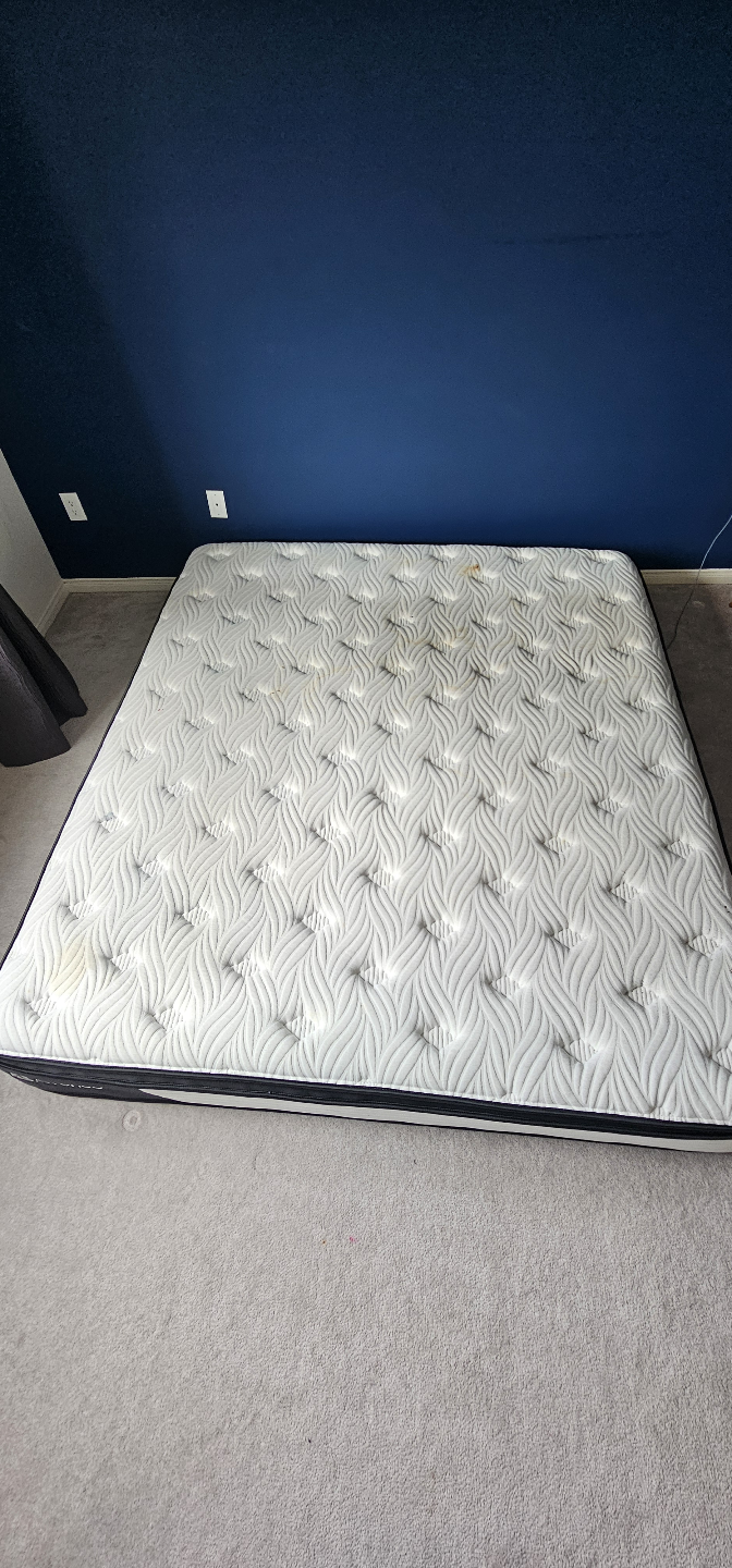 Avenco California king mattress 10in