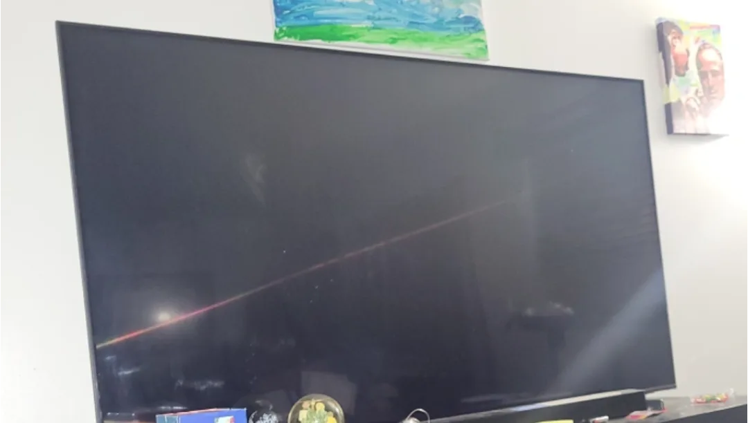 65 inch samsung smart with samsung soundbar image indicator(2)