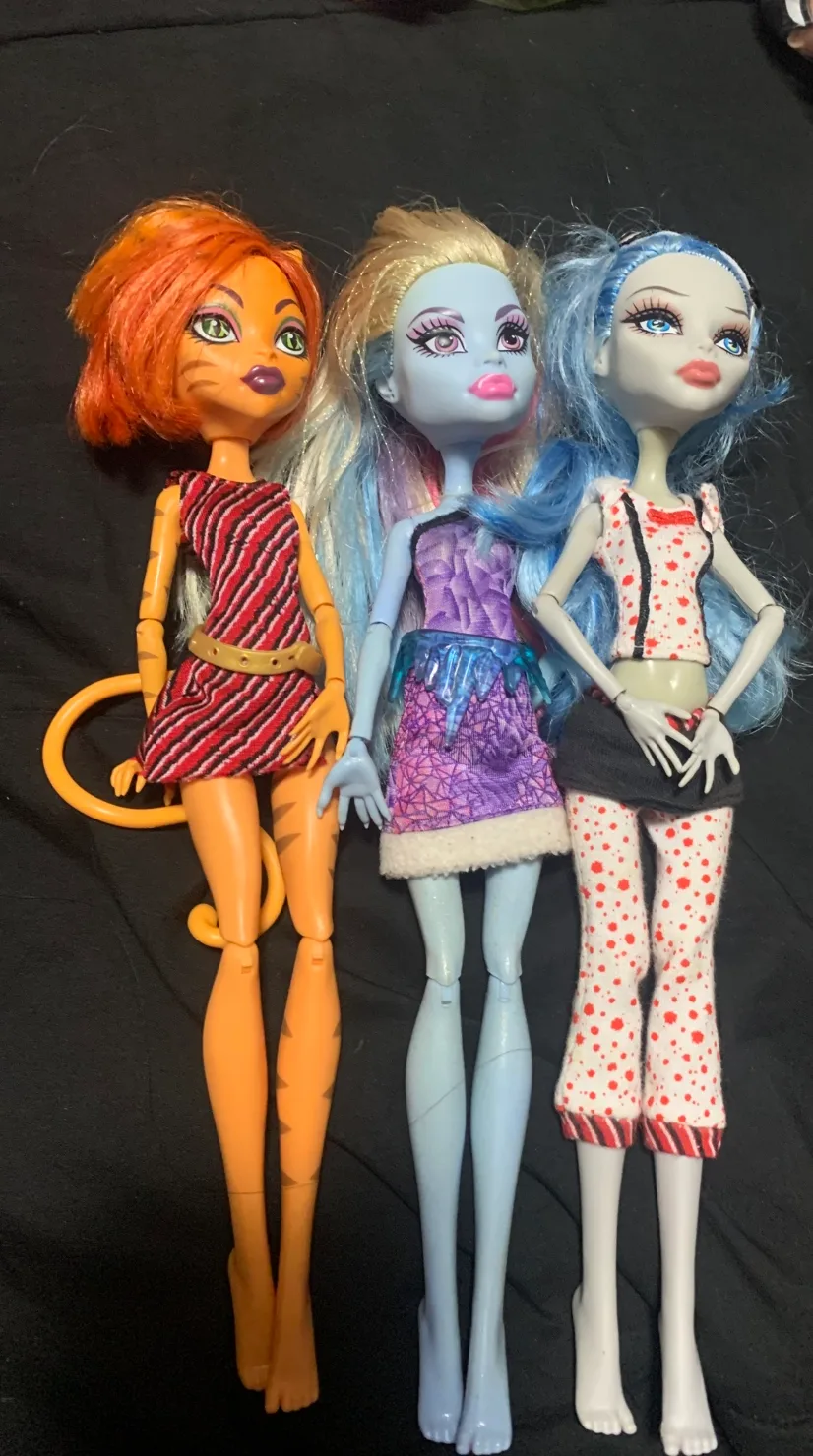 $25 each MH Abbey doll or Toreli thumbnail