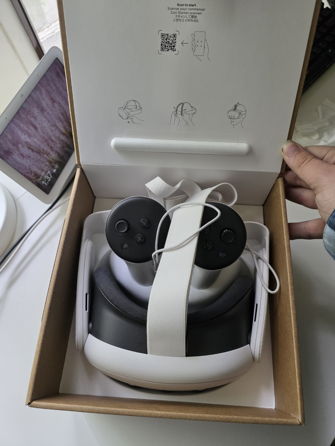 Meta Quest 3 VR Headset - 512GB - New - photo 3