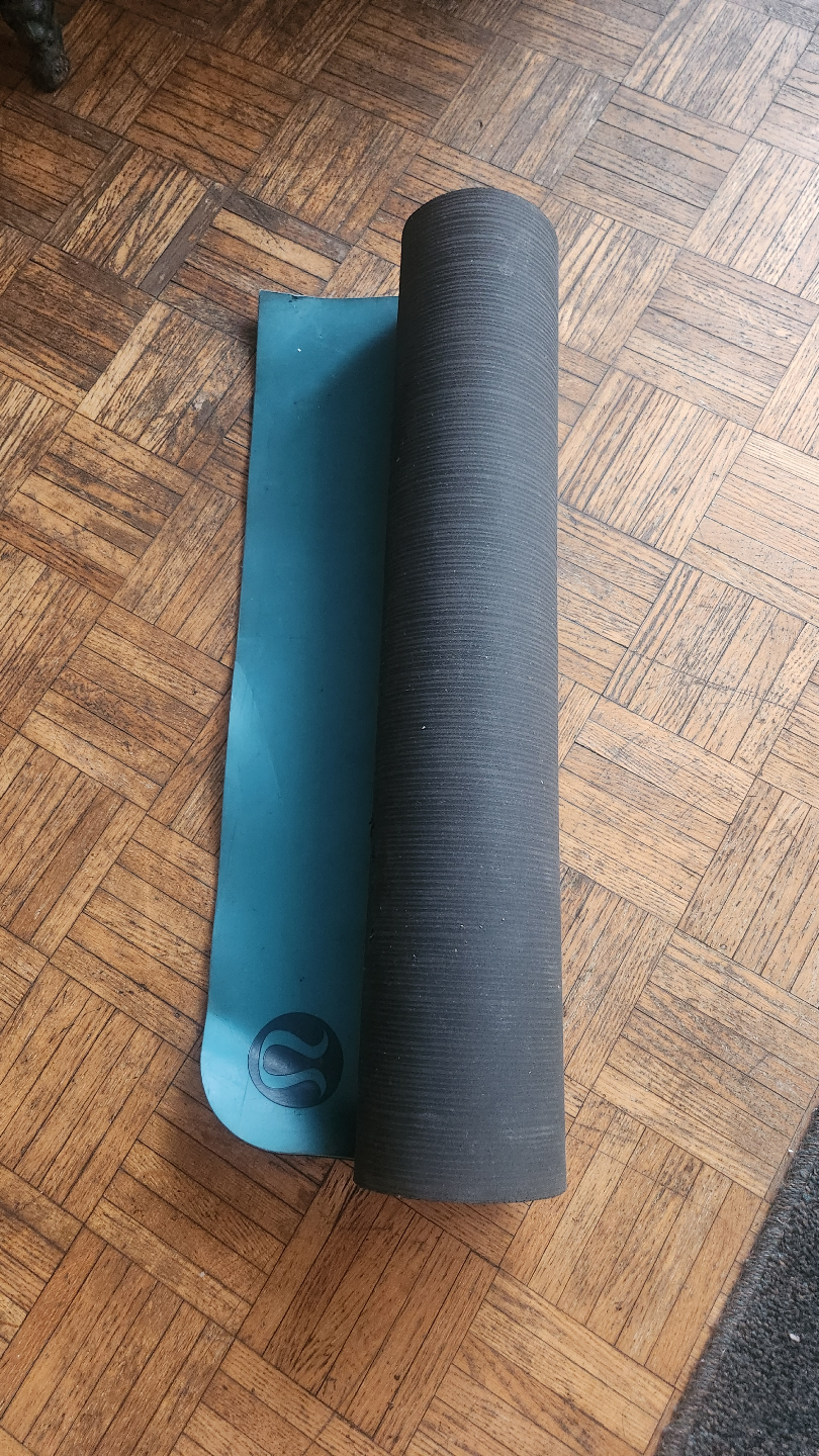 Lululemon Yoga Mat 71x26 Inch