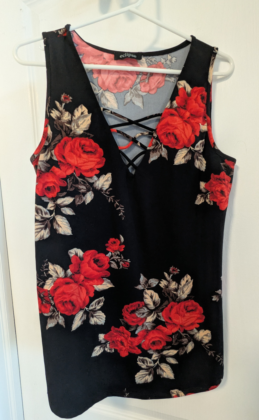Eclipse Sleeveless Criss-Cross Top - Red Roses 🧡