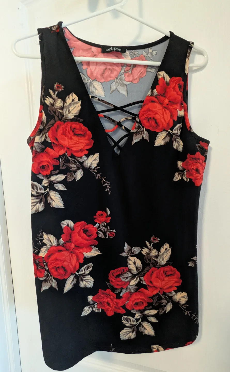 Eclipse Sleeveless Criss-Cross Top - Red Roses 🧡