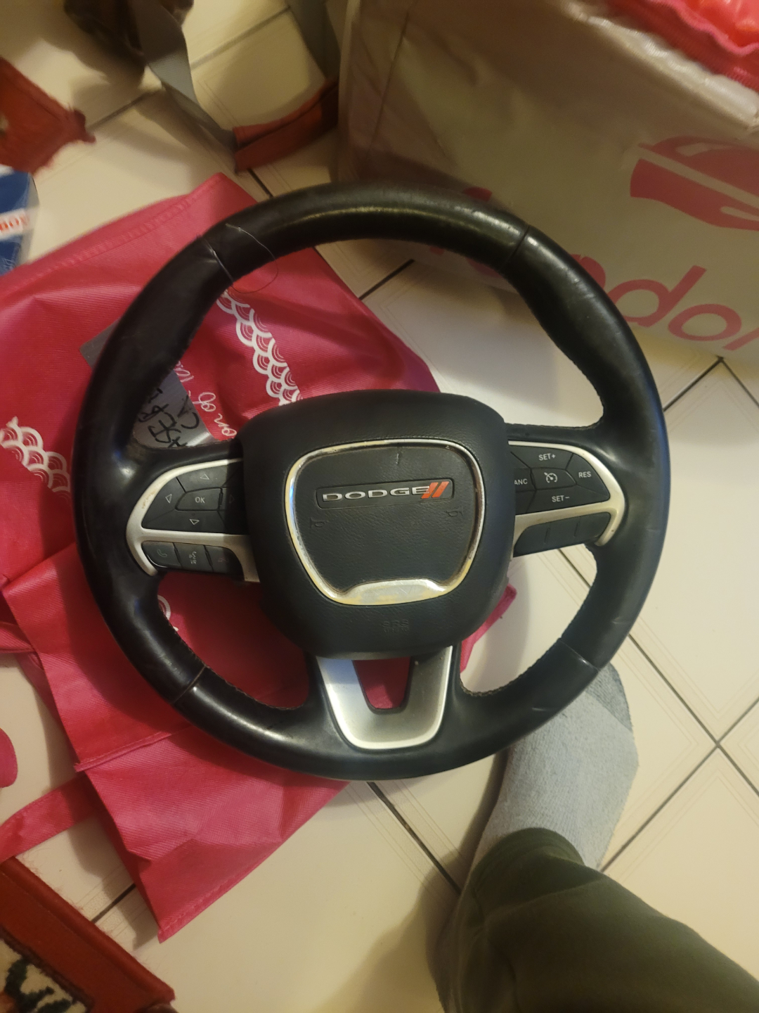 2016Dodge Charger Steering Wheel & airbag
