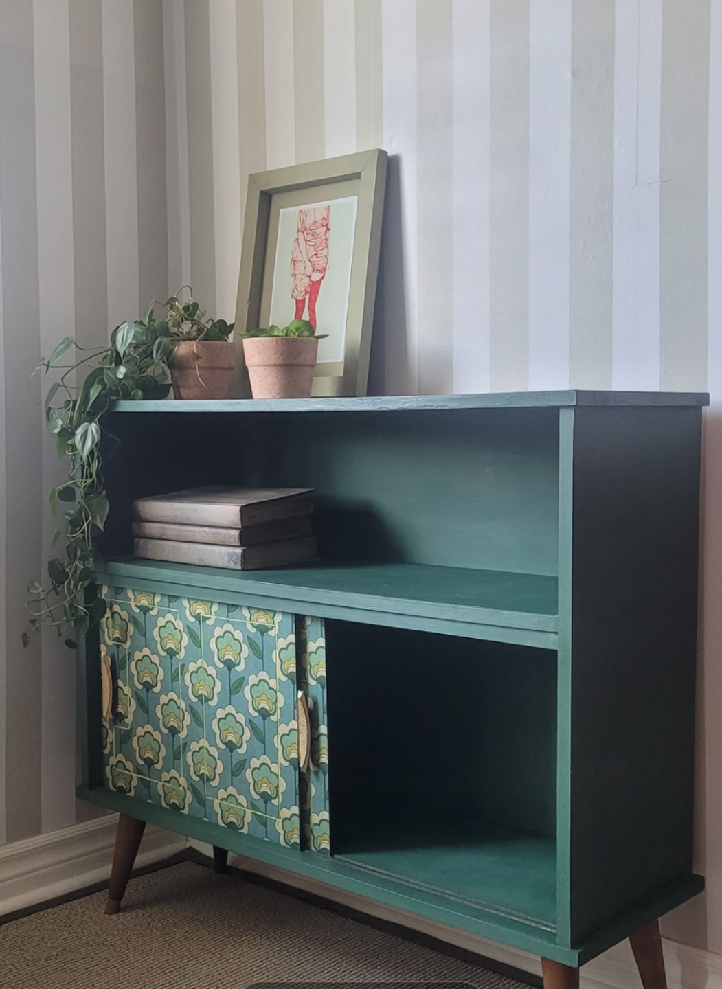 Mid-Century Modern Painted & Upcycled Sideboard - photo 3