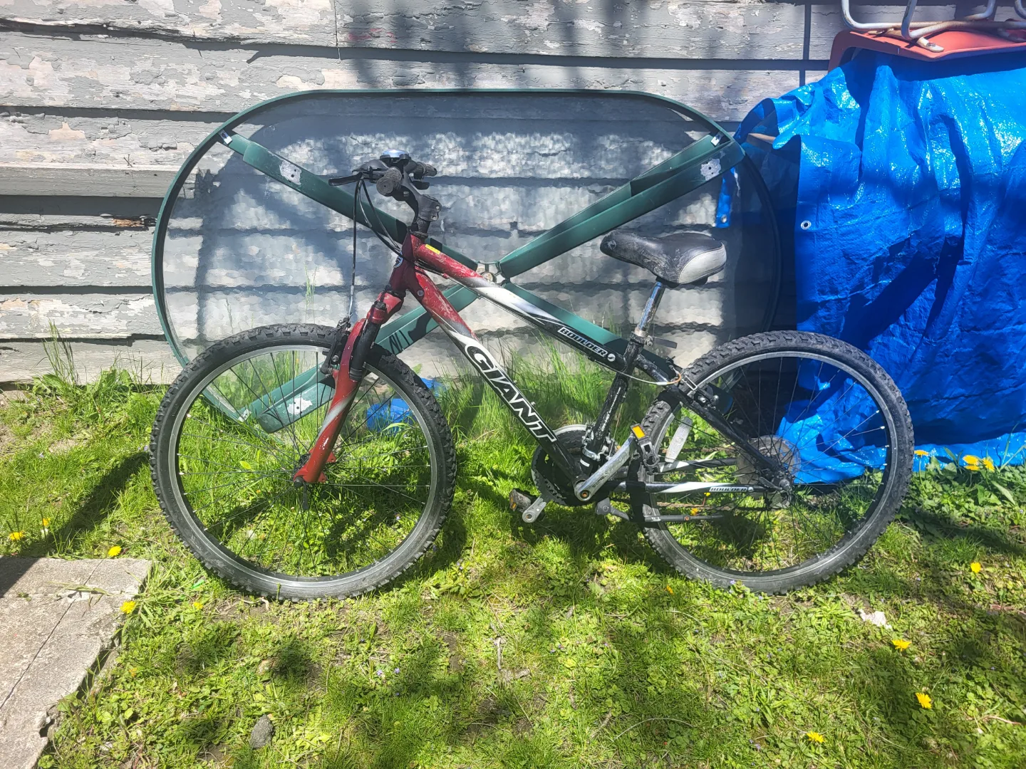 Giant Boulder Ridge 26" Mountain Bike