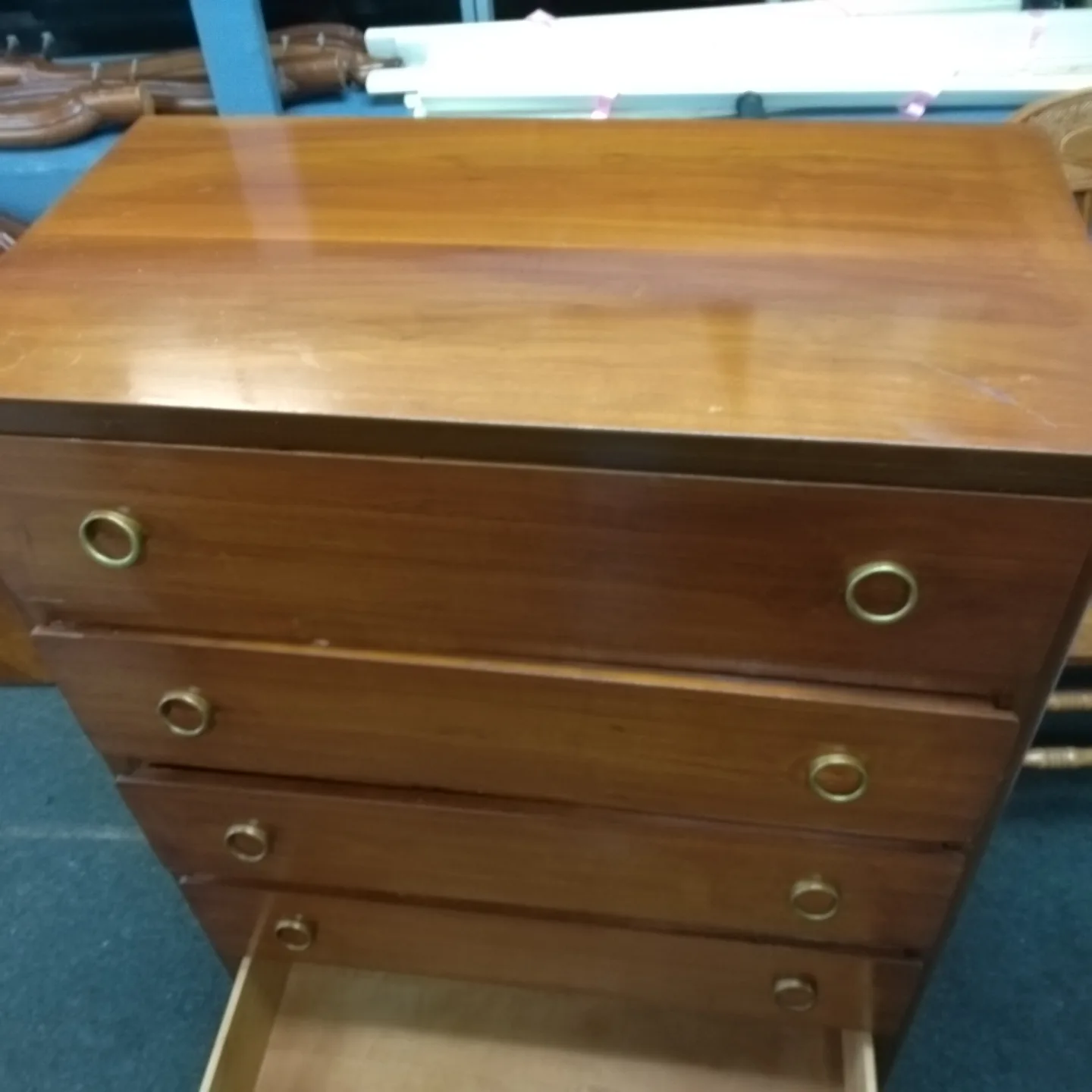 solid wood dresser image indicator(5)