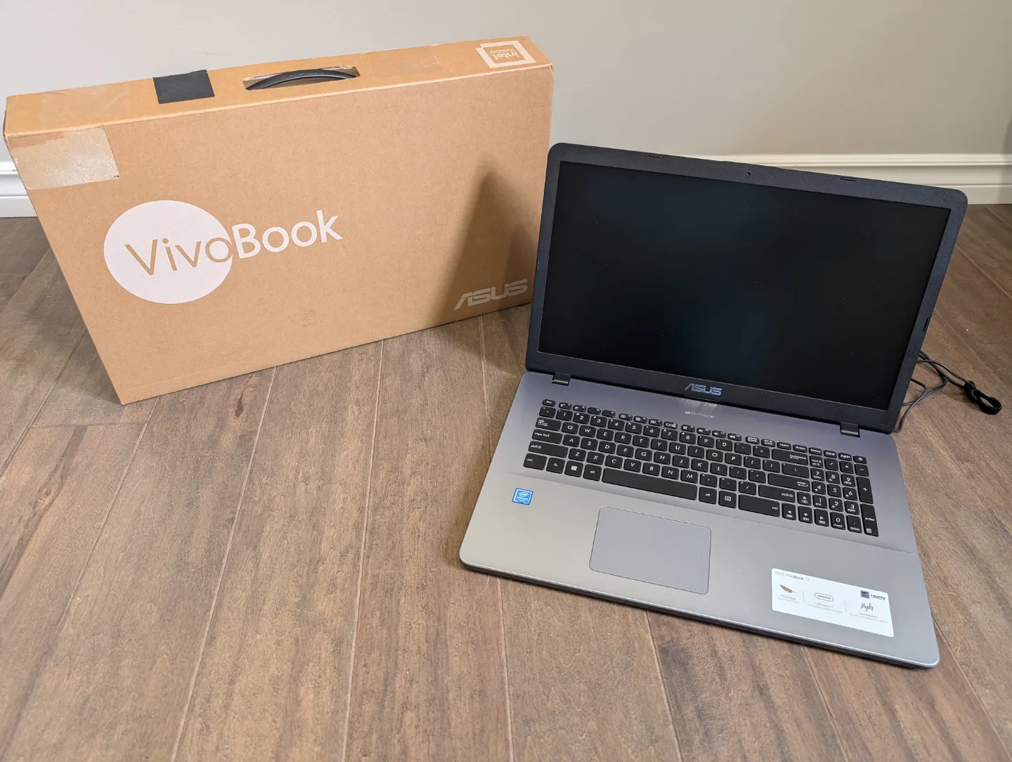 New ASUS 17" VivoBook Laptop image indicator(4)