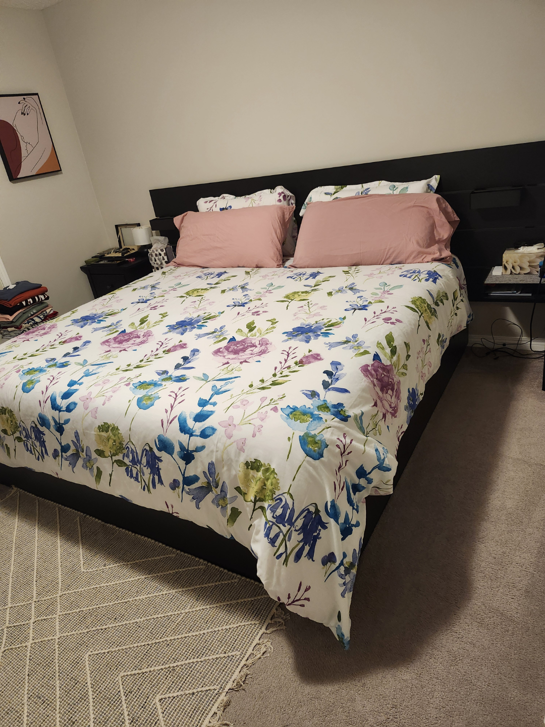 King Size Bedframe with 2 bedside dresser