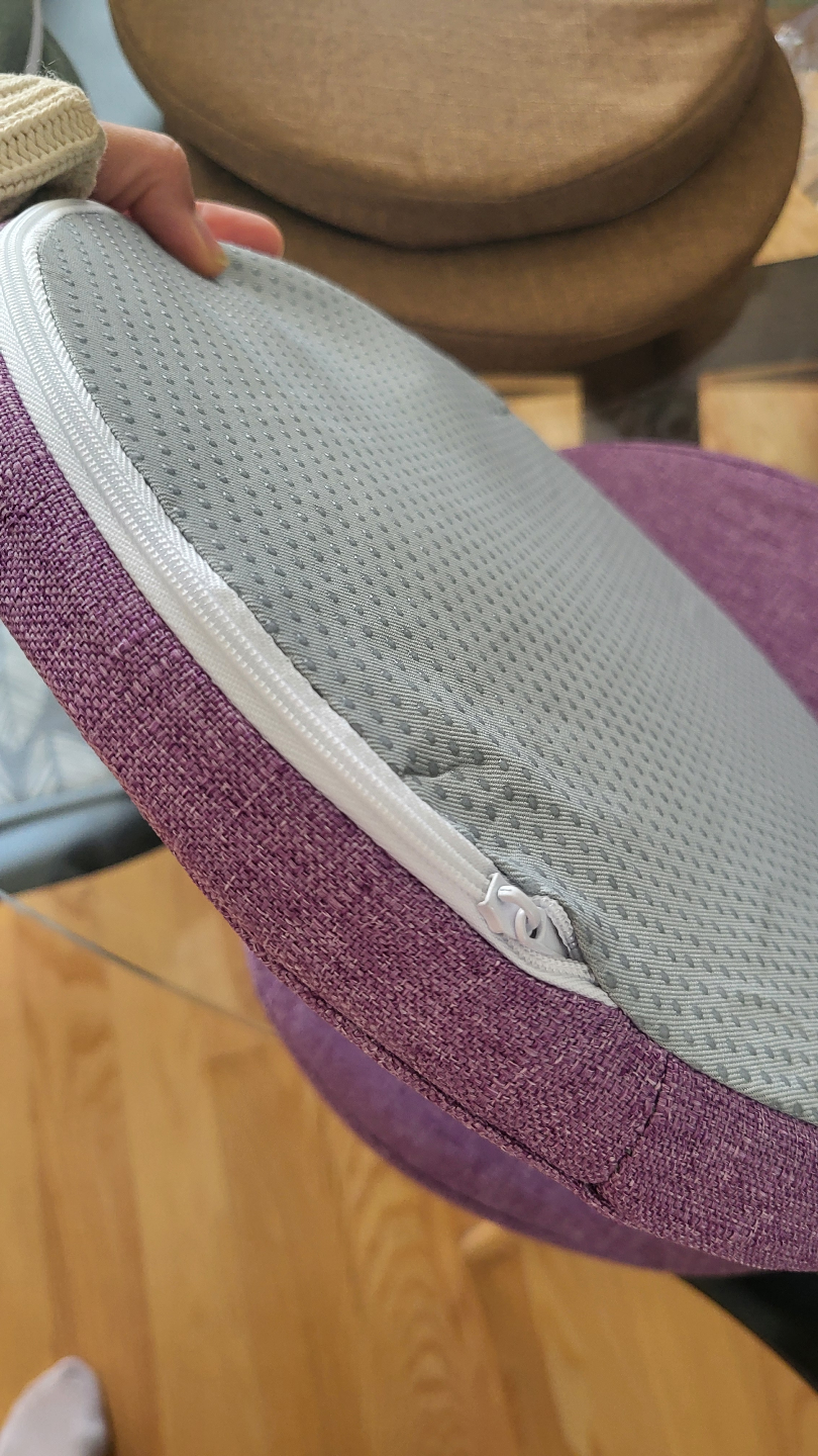 Round Chair Pads - photo 4