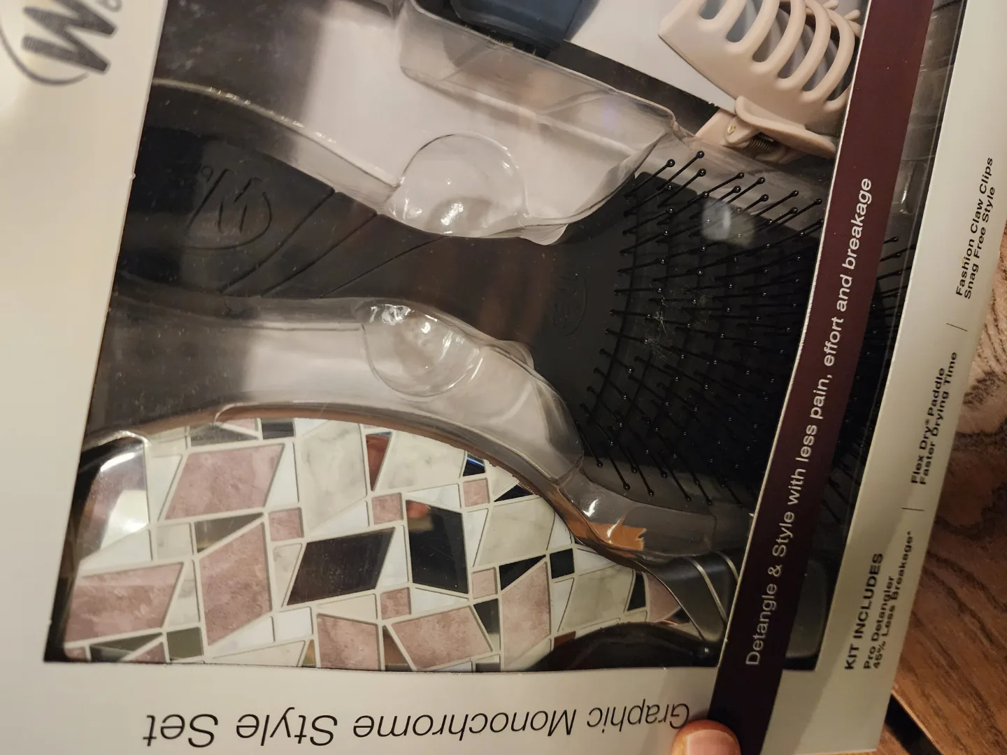 BrushPro Graphic Monochrome Style Set - Limited Edition image indicator(3)