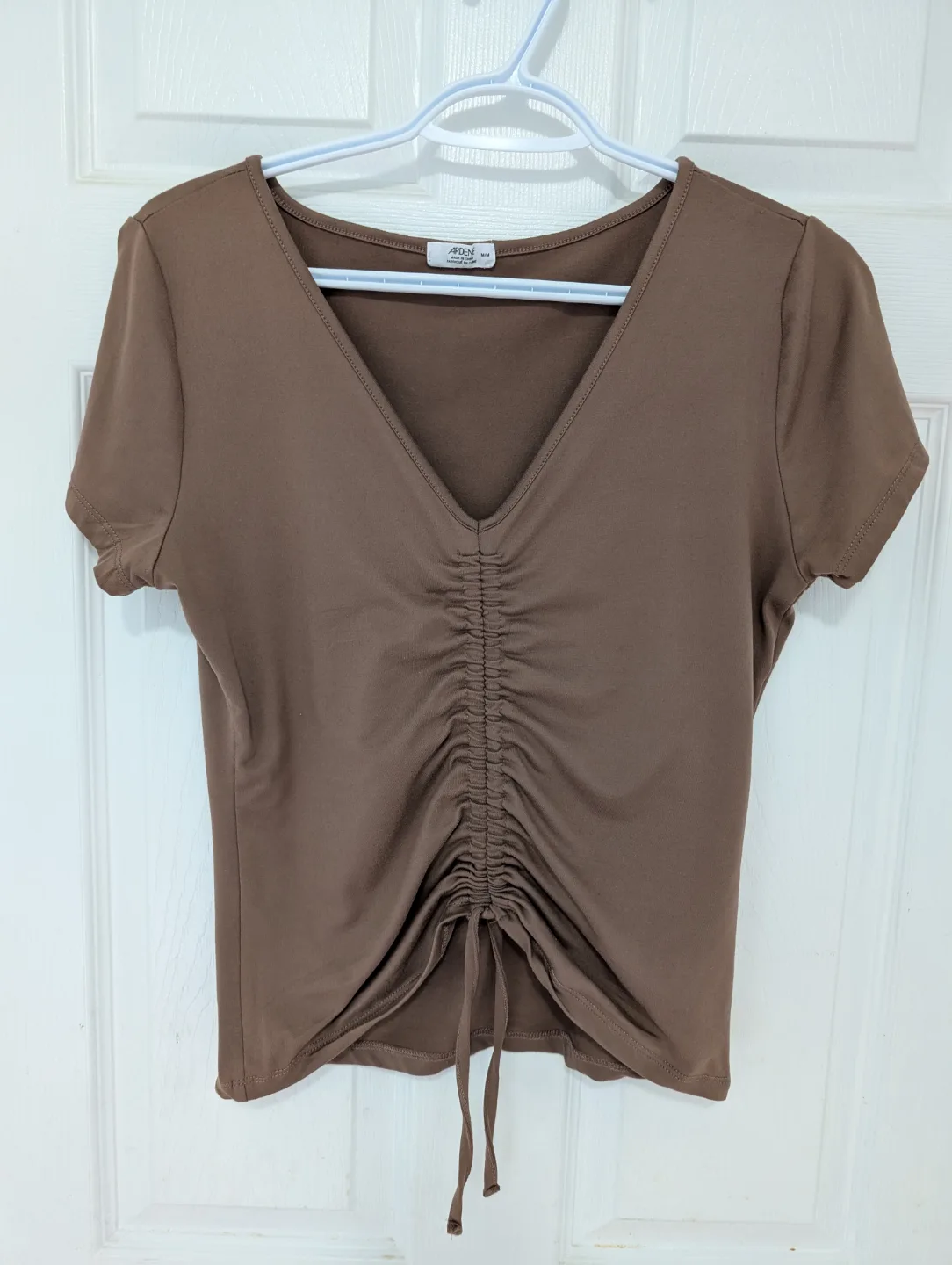 Arden women's brown cinched top size M/M thumbnail