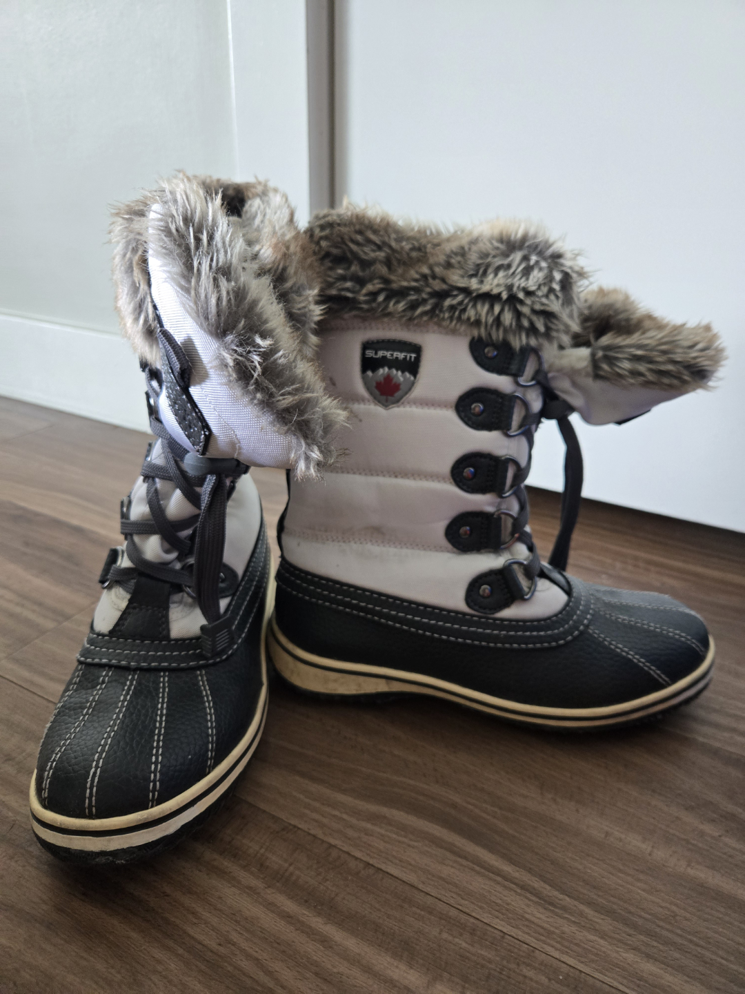 Winter Boots - Size 7 - photo 3