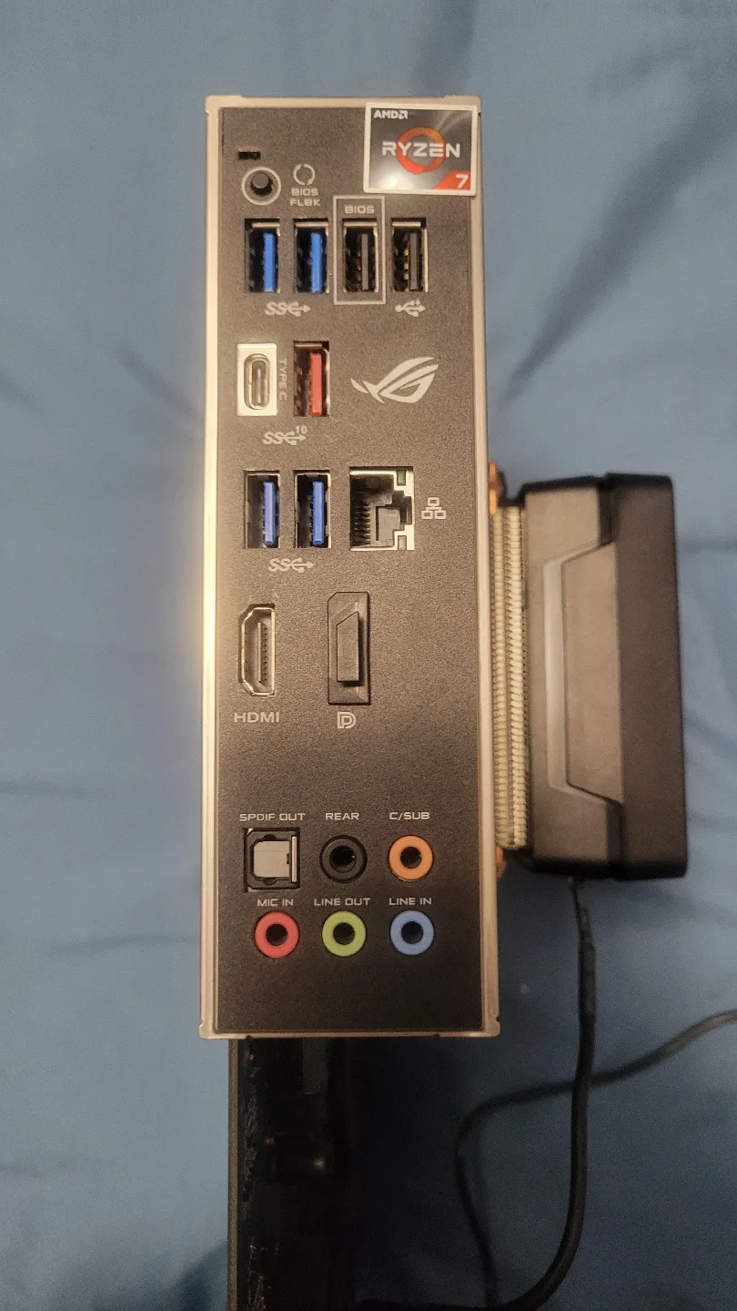 ASUS ROG Strix B550-F Gaming Motherboard + Ryzen 7 3700X Combo image indicator(5)