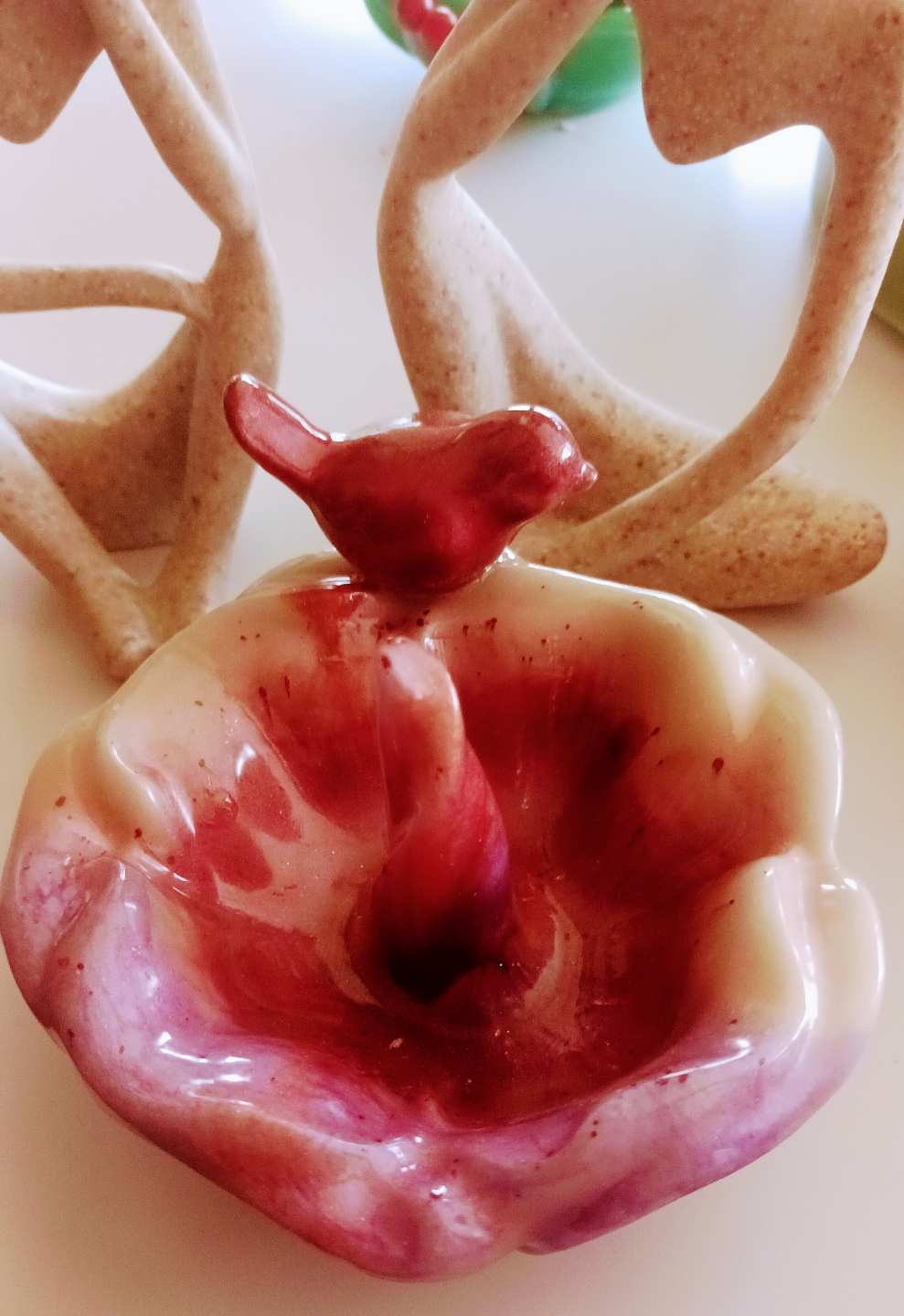 resin rose with little bird ring holder - photo 2