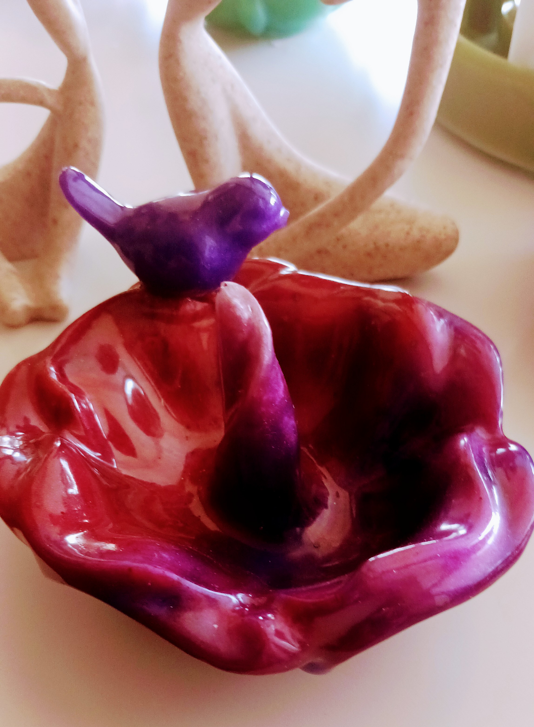 resin rose with little bird ring holder - photo 3