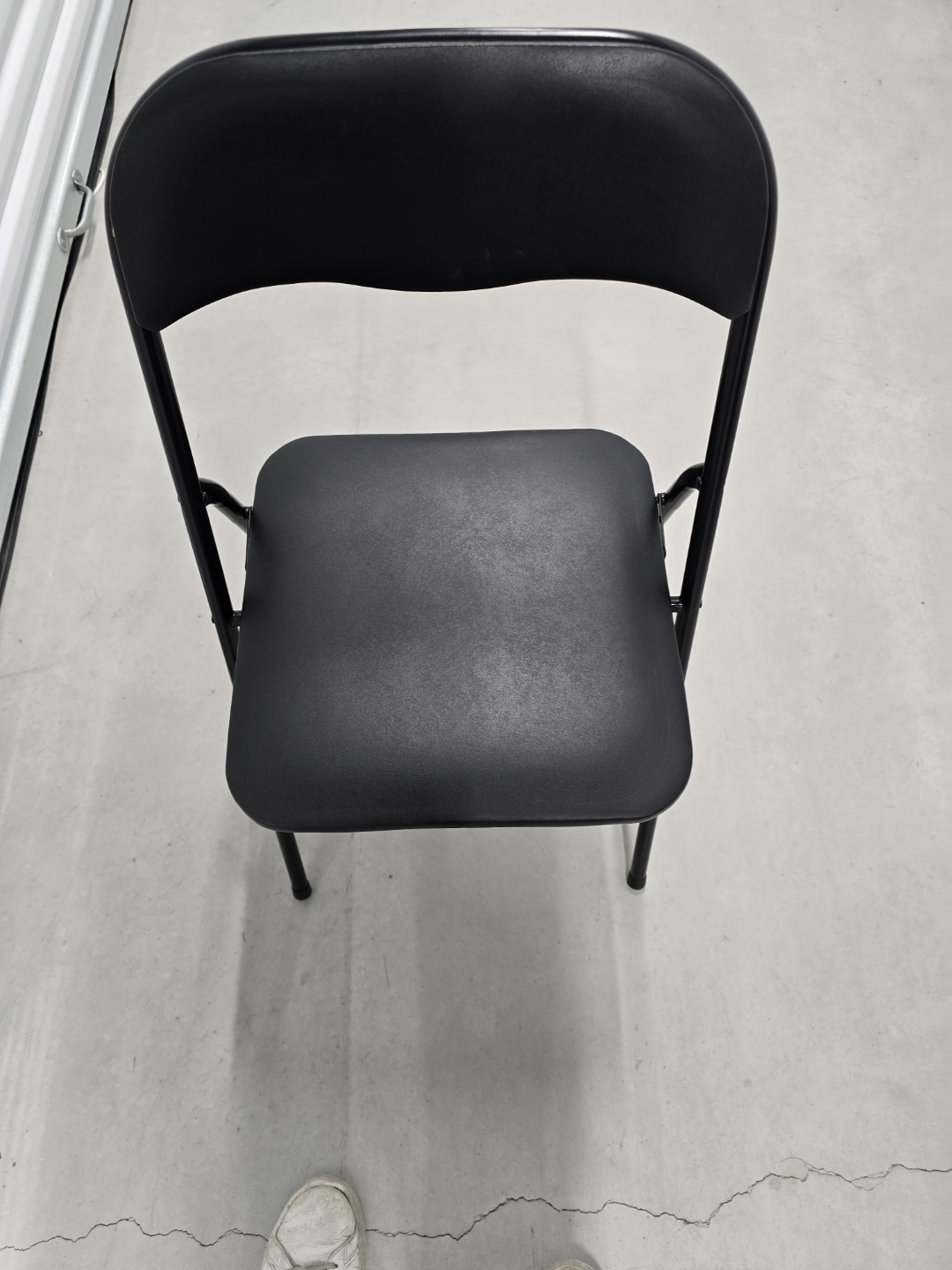 Black Folding Chair - photo 2