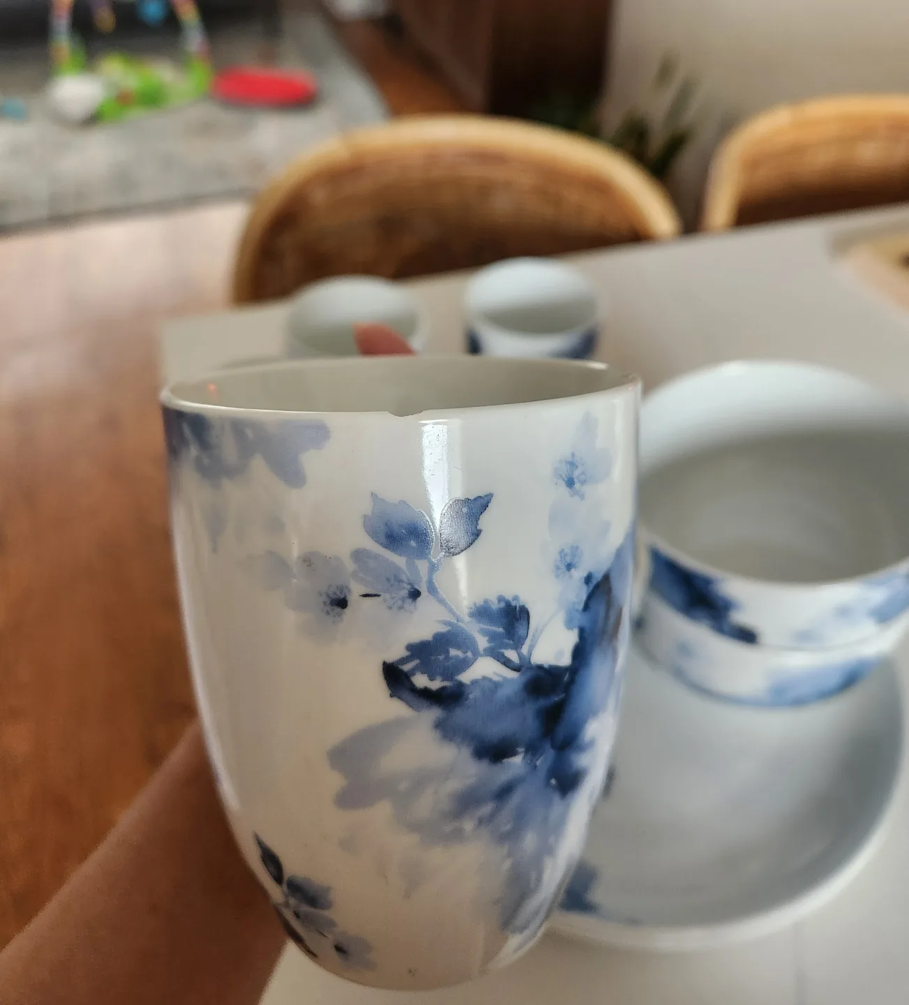 Blue Floral Dinnerware Set image indicator(4)