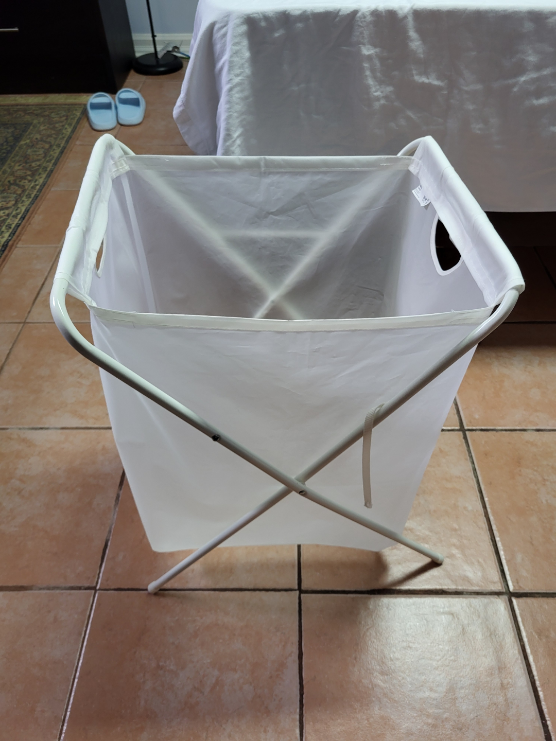 White Foldable Laundry Hamper - photo 2